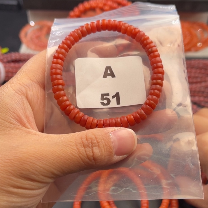 南红玛瑙未镶嵌多样性发货默认微瑕称重6mm