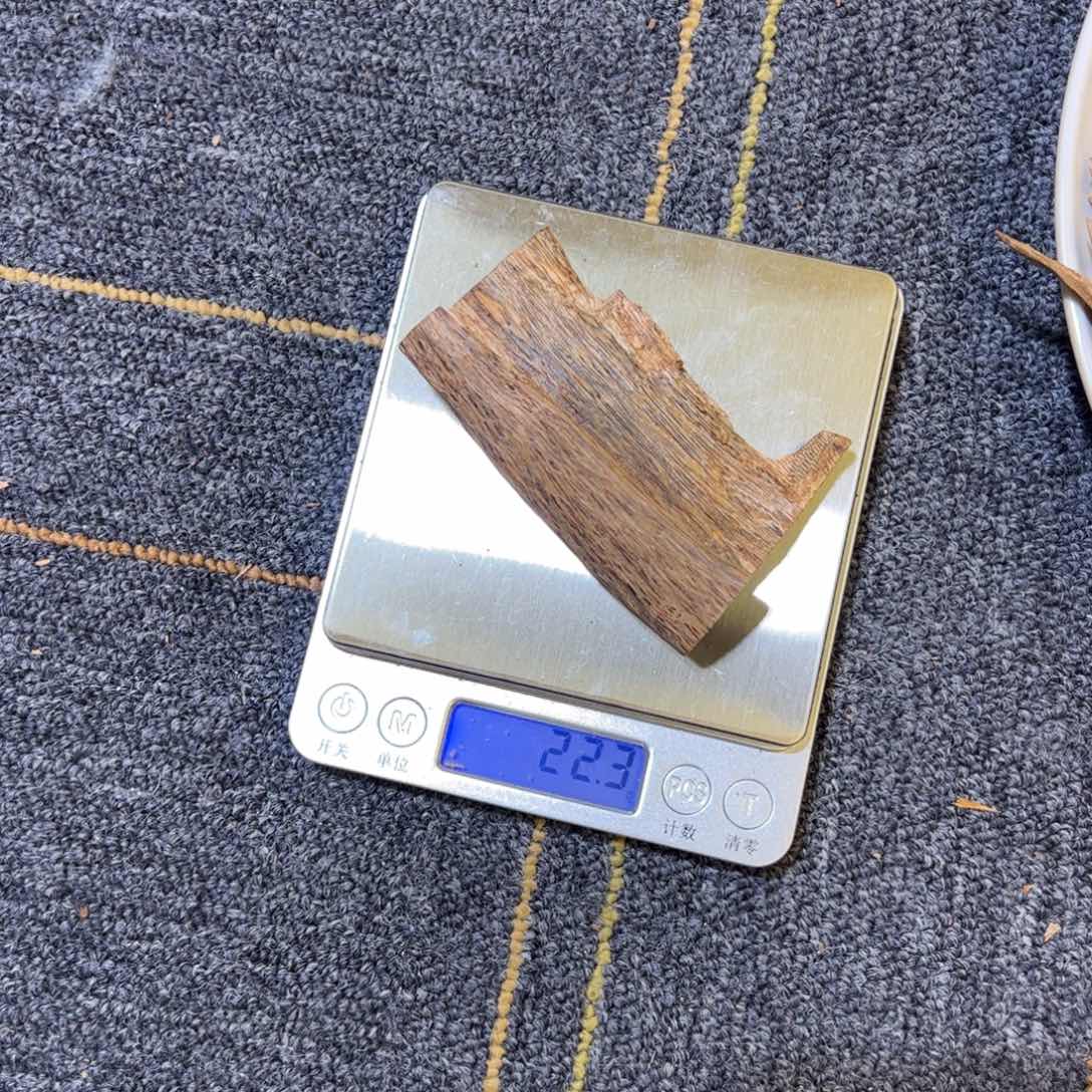 沉香沉香碎屑奇楠陆河沉香原材料22克