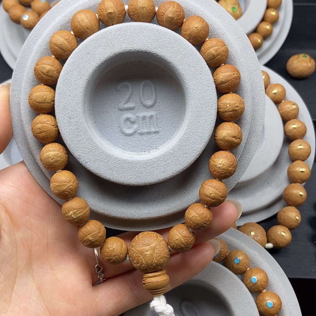 一***子手串凤眼菩提11➕素，25年籽