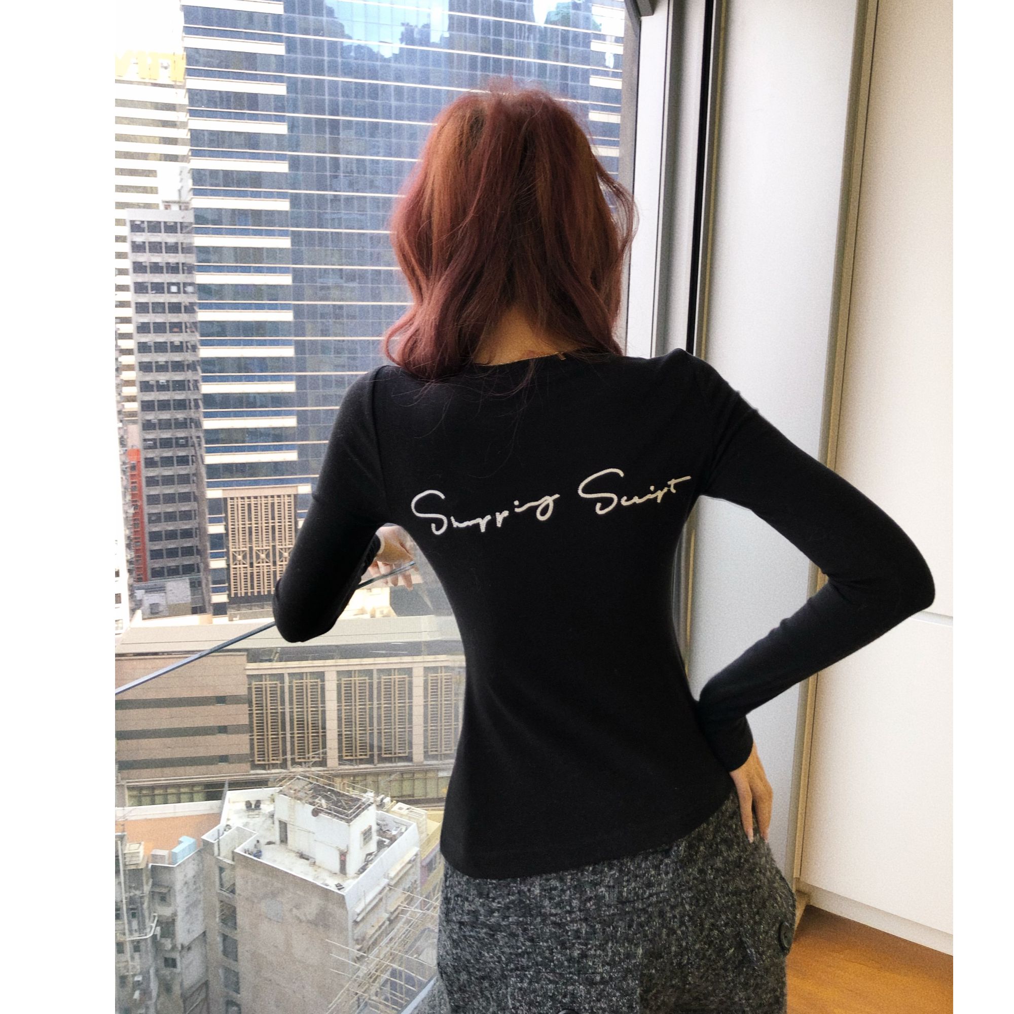 婉君T【字母刺绣】25秋冬原创磨毛圆领修身打底上衣LWJ25C3T2207