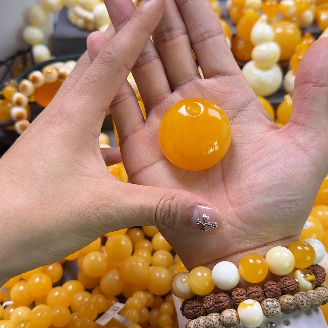 蜜蜡珠宝奇石未镶嵌公主扣