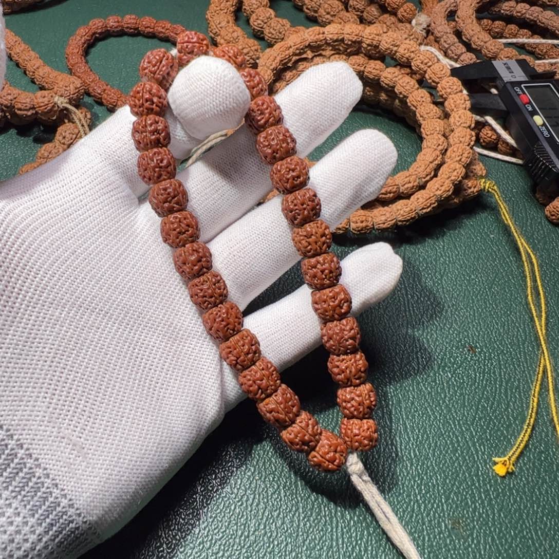 叼***鸡吊坠金刚菩提460盘龙王11