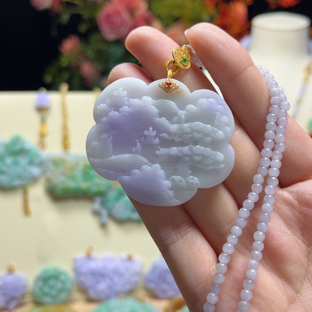 翡翠颈饰未镶嵌天然