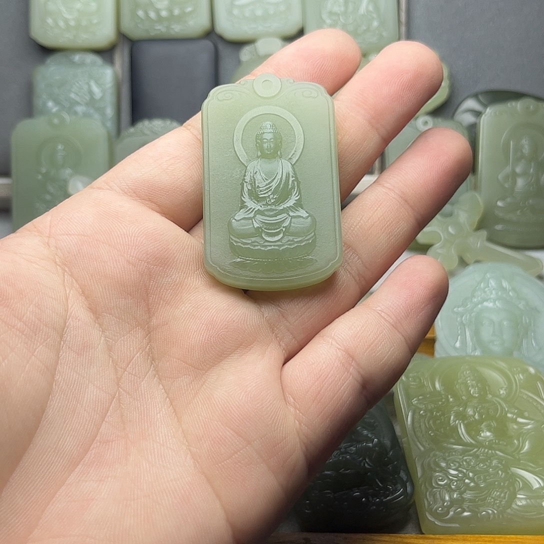 和田玉未镶嵌颈饰