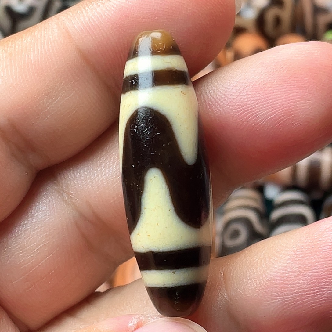 Z***.玛瑙/玉髓未镶嵌耳饰鹏程牙牙