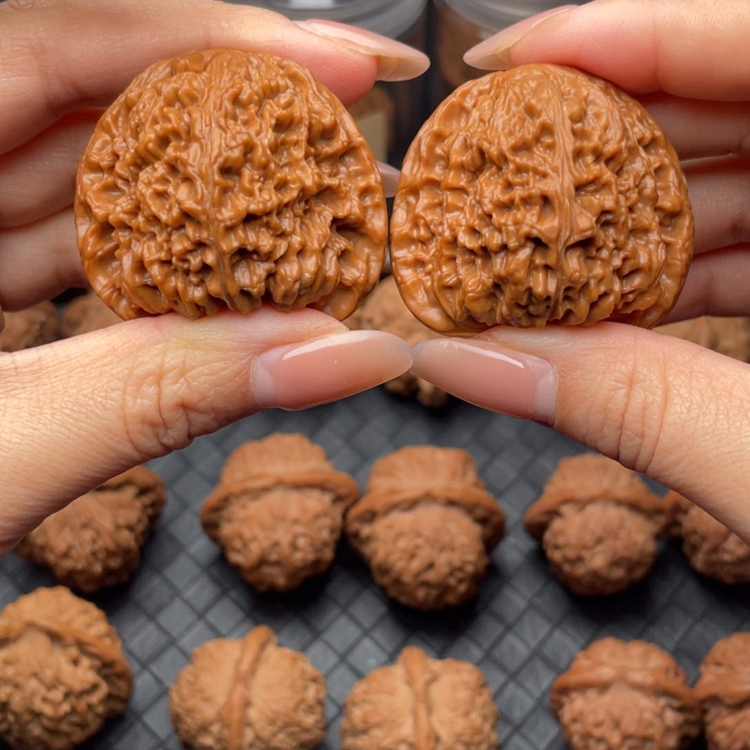 文玩核桃吊坠44南疆