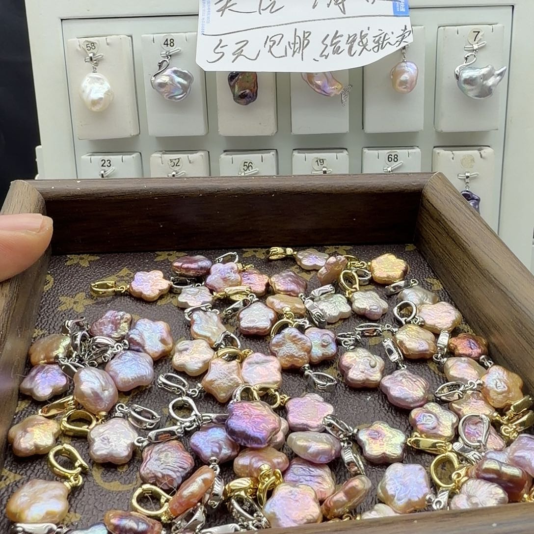 淡水珍珠合金颈饰