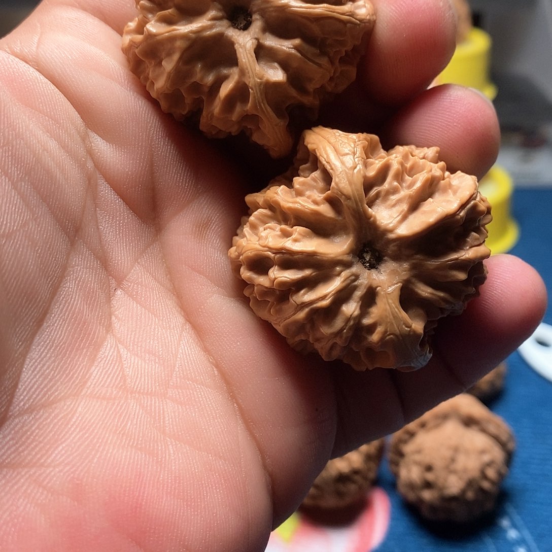 文玩核桃吊坠修尖无药苹果园