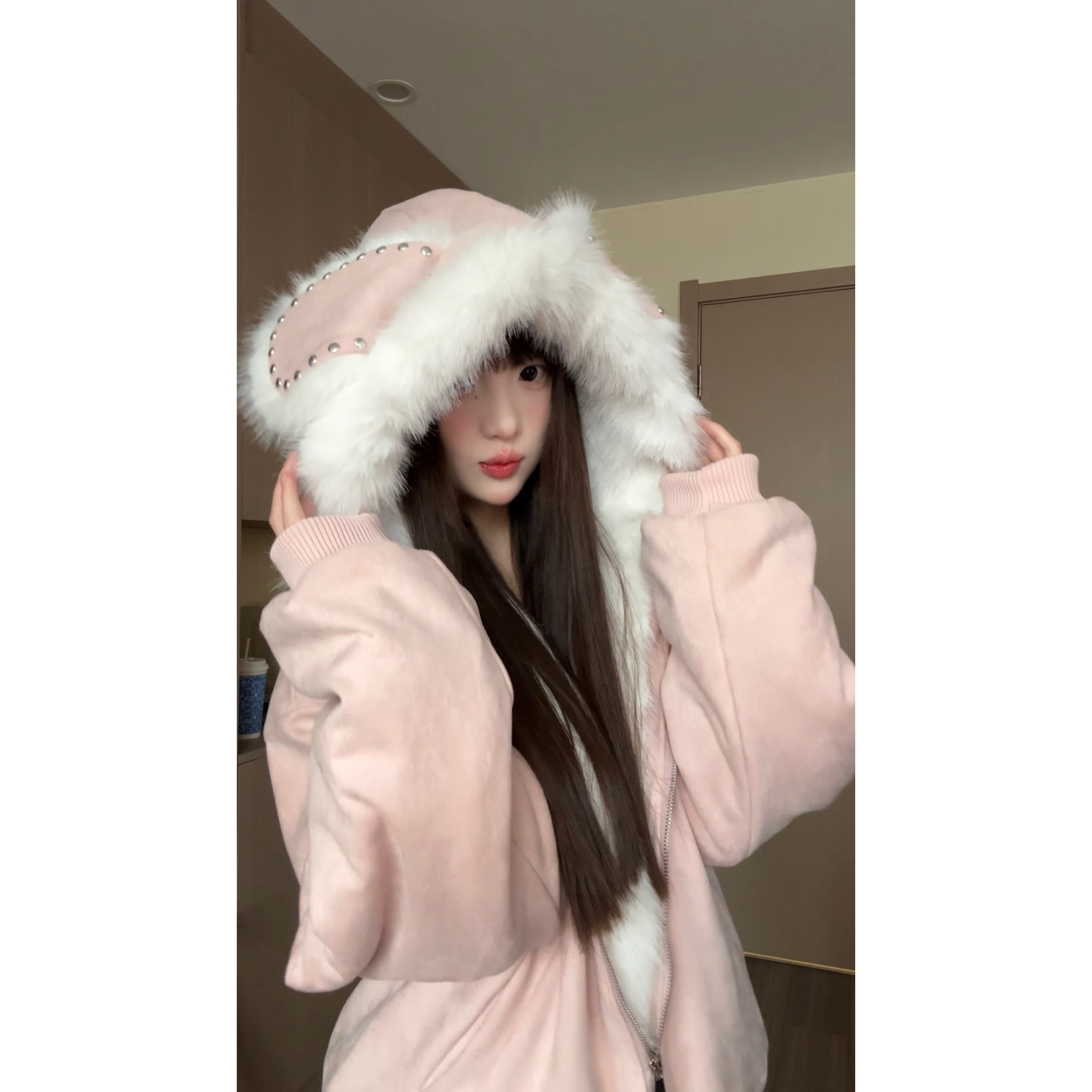 TOM潮 韩系字母印花耳朵毛领钉珠设计开衫短外套夹棉氛围感减龄