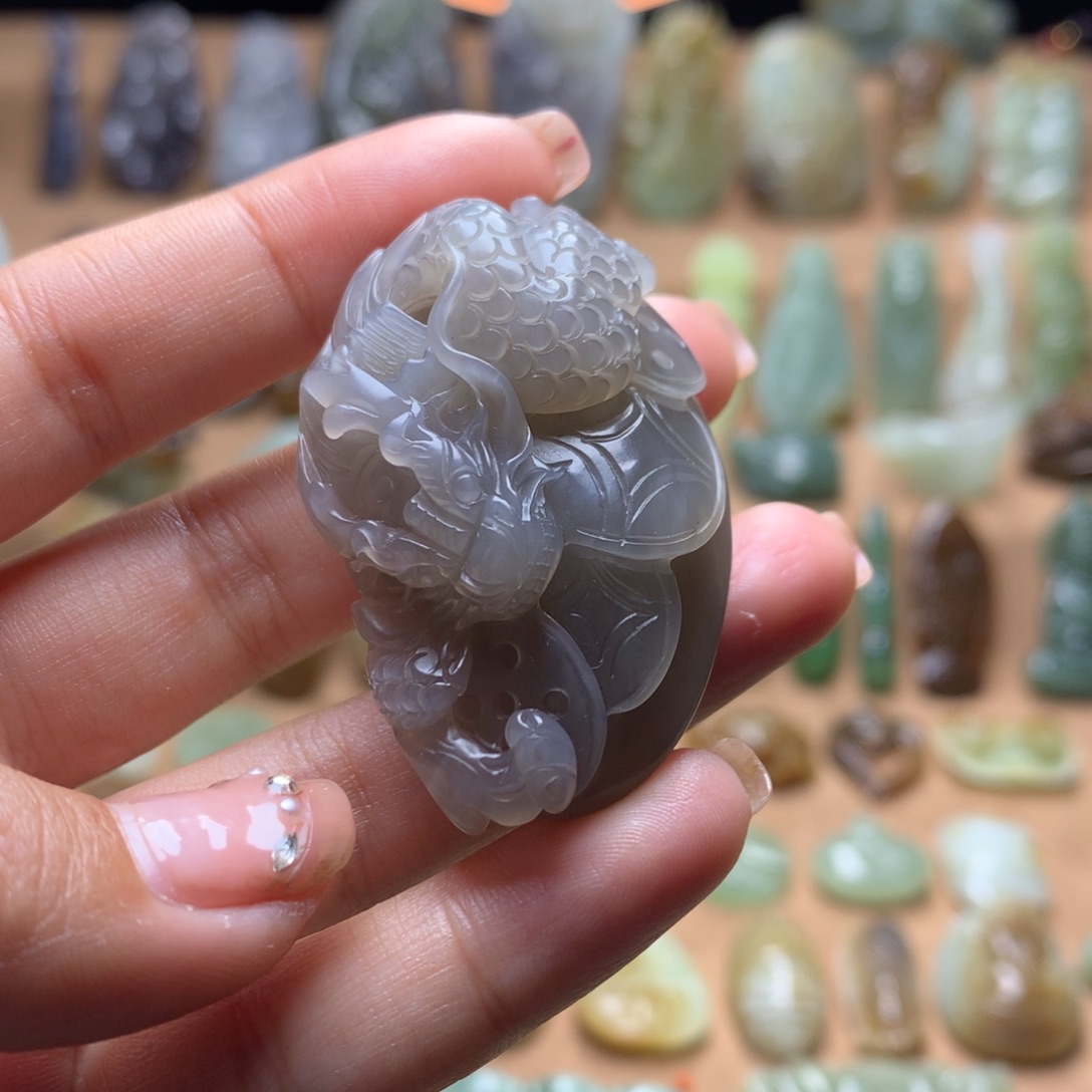 和田玉挂件未镶嵌l****e