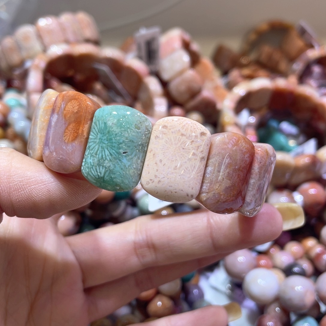 未镶嵌手链硅化珊瑚（珊瑚玉）128