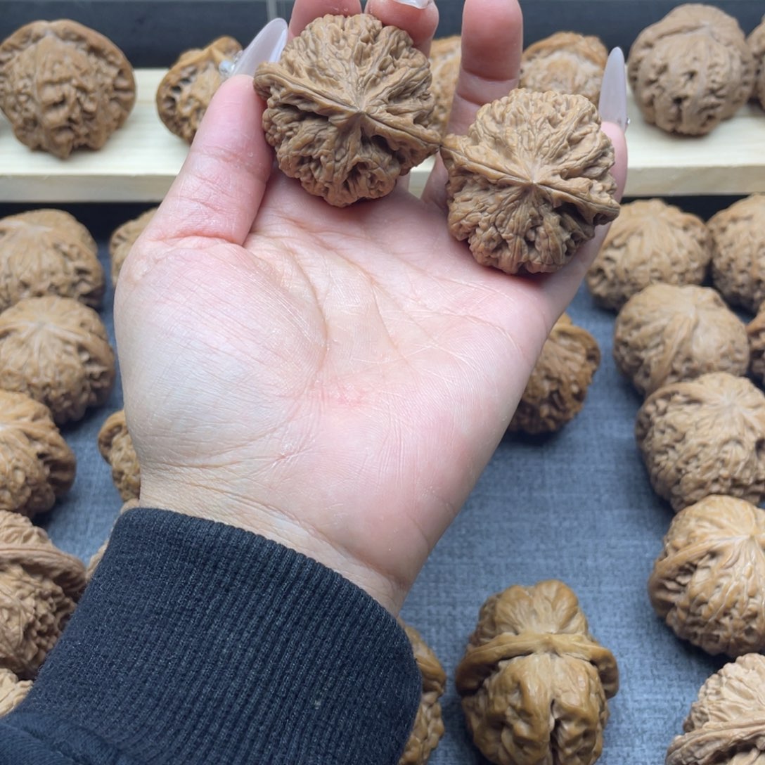 超***子文玩核桃吊坠粗筋42