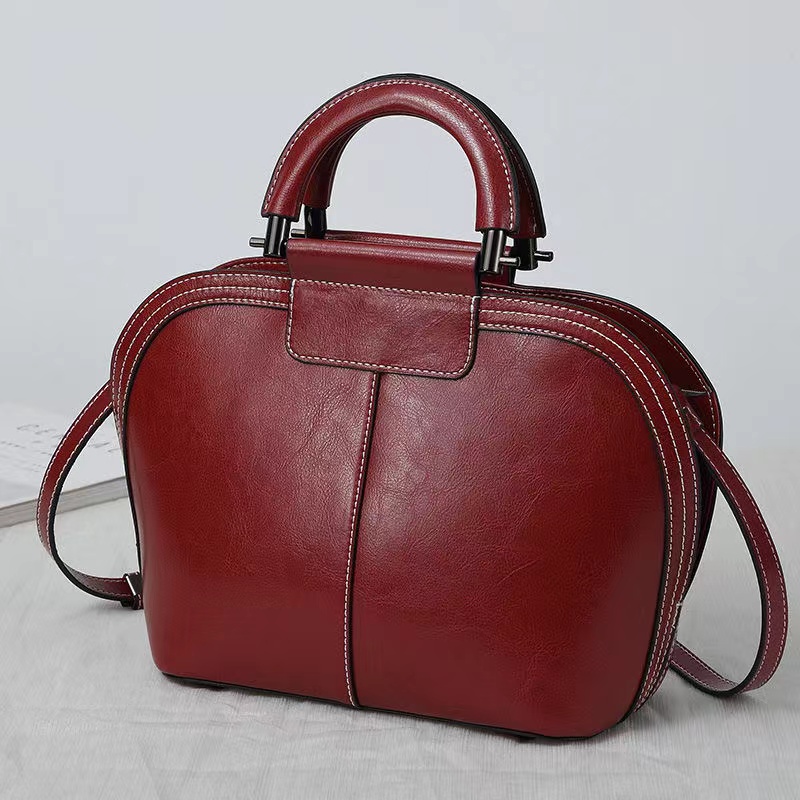 气质链条单肩斜挎包     H502