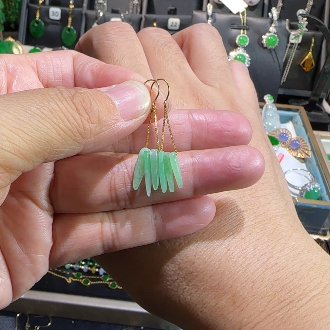 翡翠18K金镶嵌颈饰耳钩