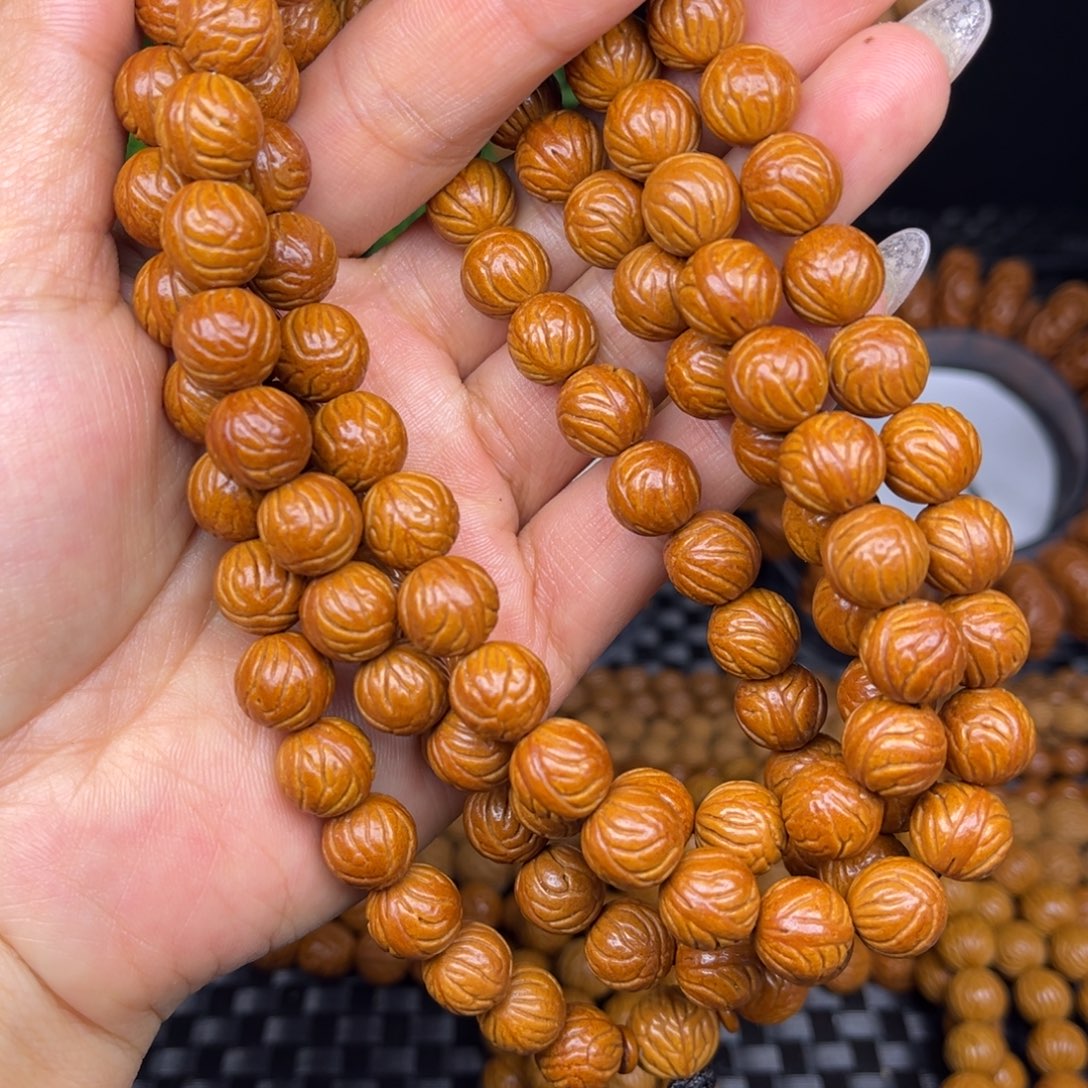 文玩核桃吊坠龙纹桃核脖挂