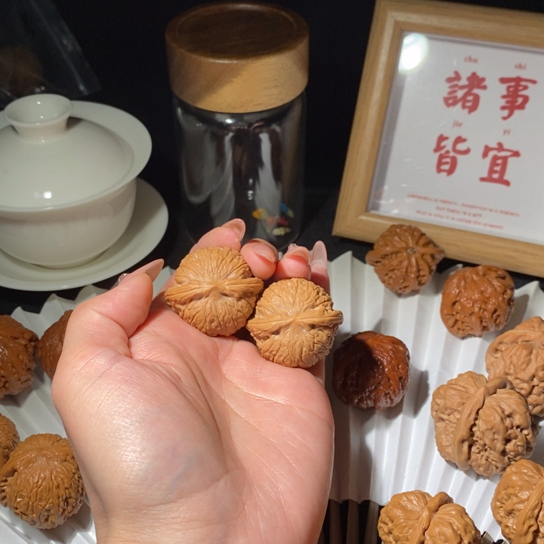 文玩核桃吊坠乾隆磨36