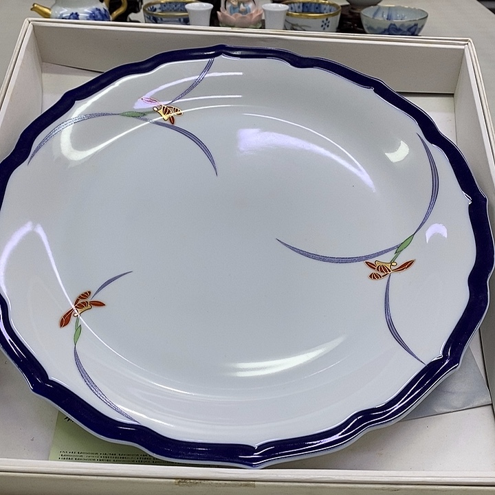 摆件口径30香兰社瓷器