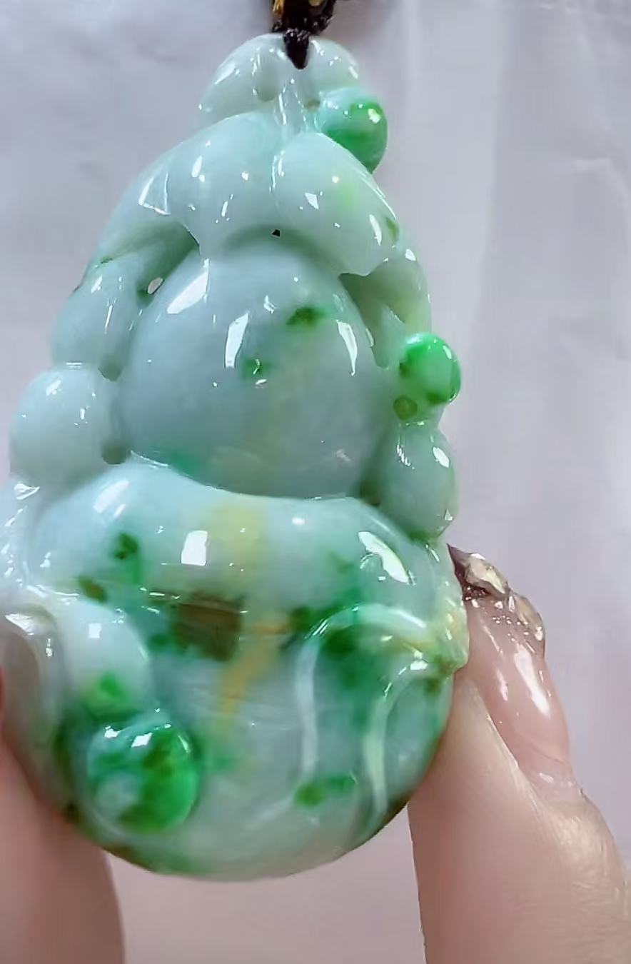 天然翡翠A货孤品吊坠123