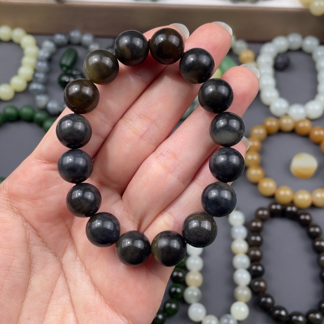 和田玉手串未镶嵌石*