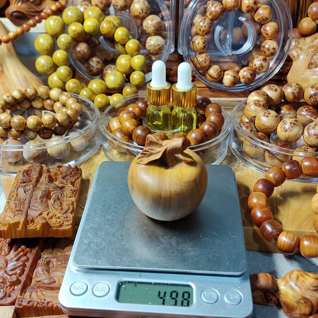 ?*香太行崖柏手工艺品