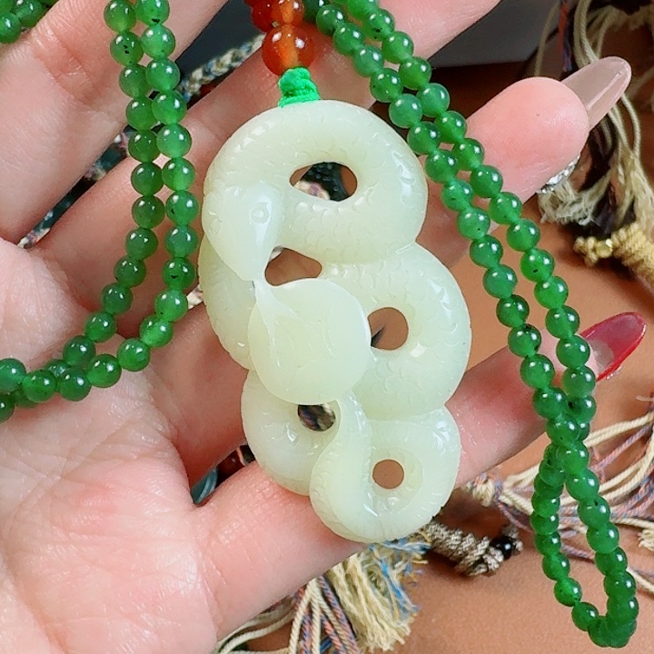 和田玉挂件未镶嵌