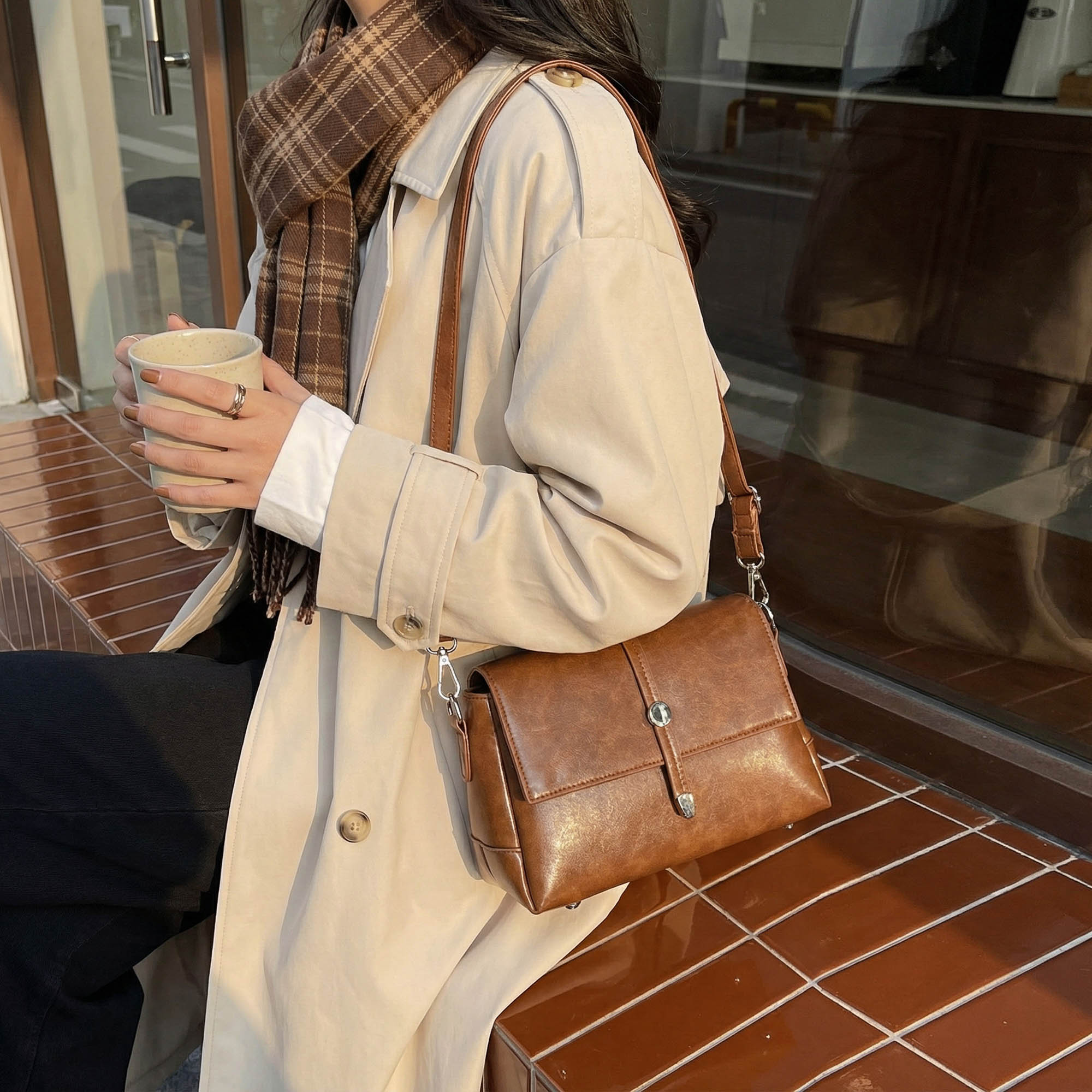 单肩包斜挎包一年四季通用包包复古小方包潮流肩包