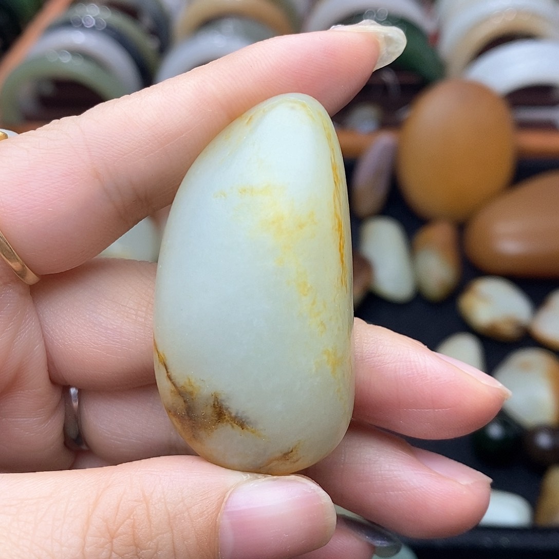 和田玉（子料）未镶嵌颈饰