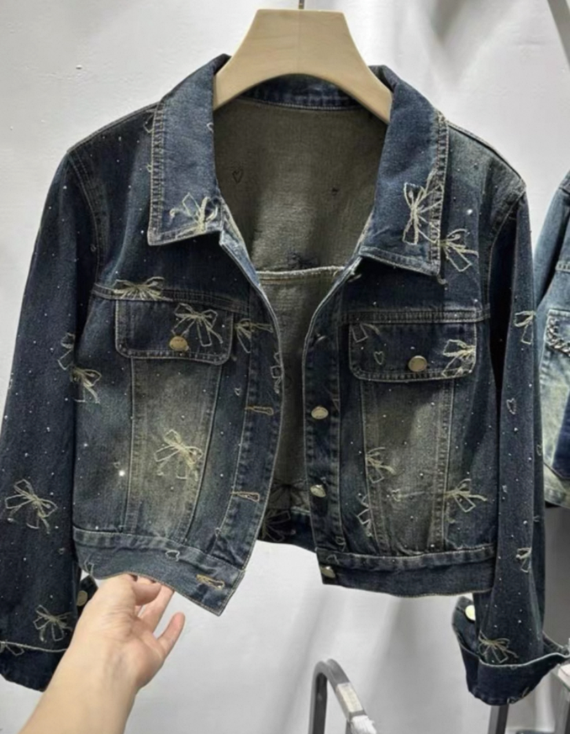 【影姐宠粉】新款蝴蝶结印花牛仔外套重工镶钻上衣9622