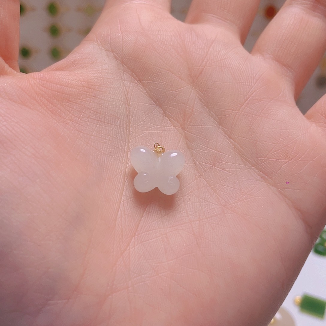 和田玉颈饰18K金镶嵌