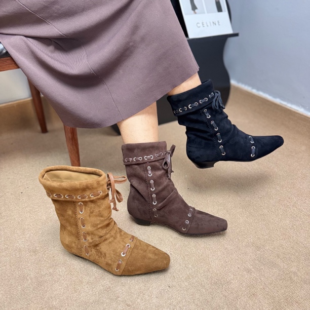 8018-3 复古风尖头细跟高筒靴女春秋百搭褶皱时装靴瘦瘦靴