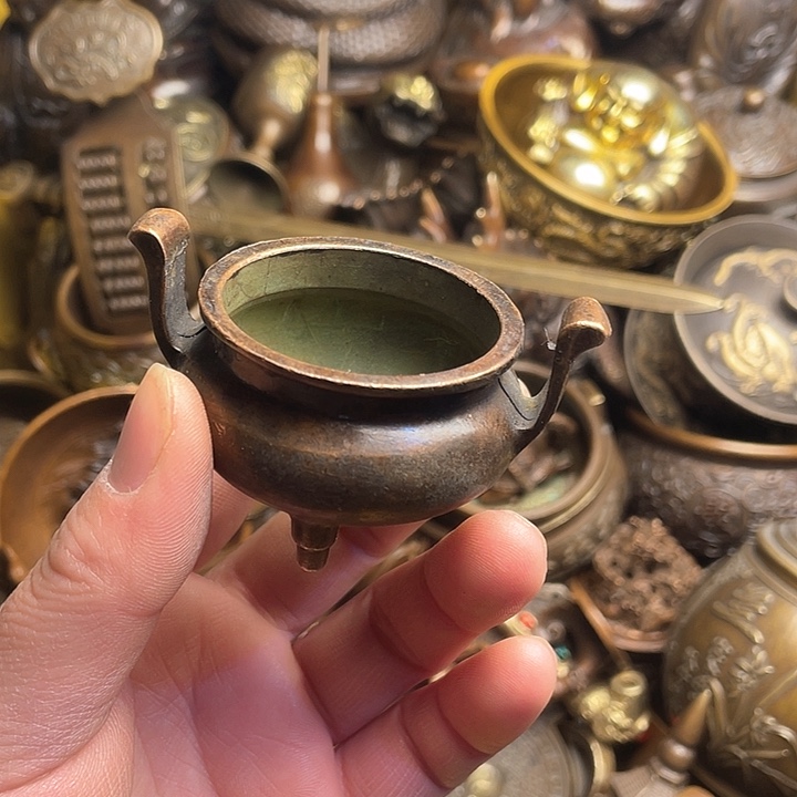 诚信经营铜器摆件