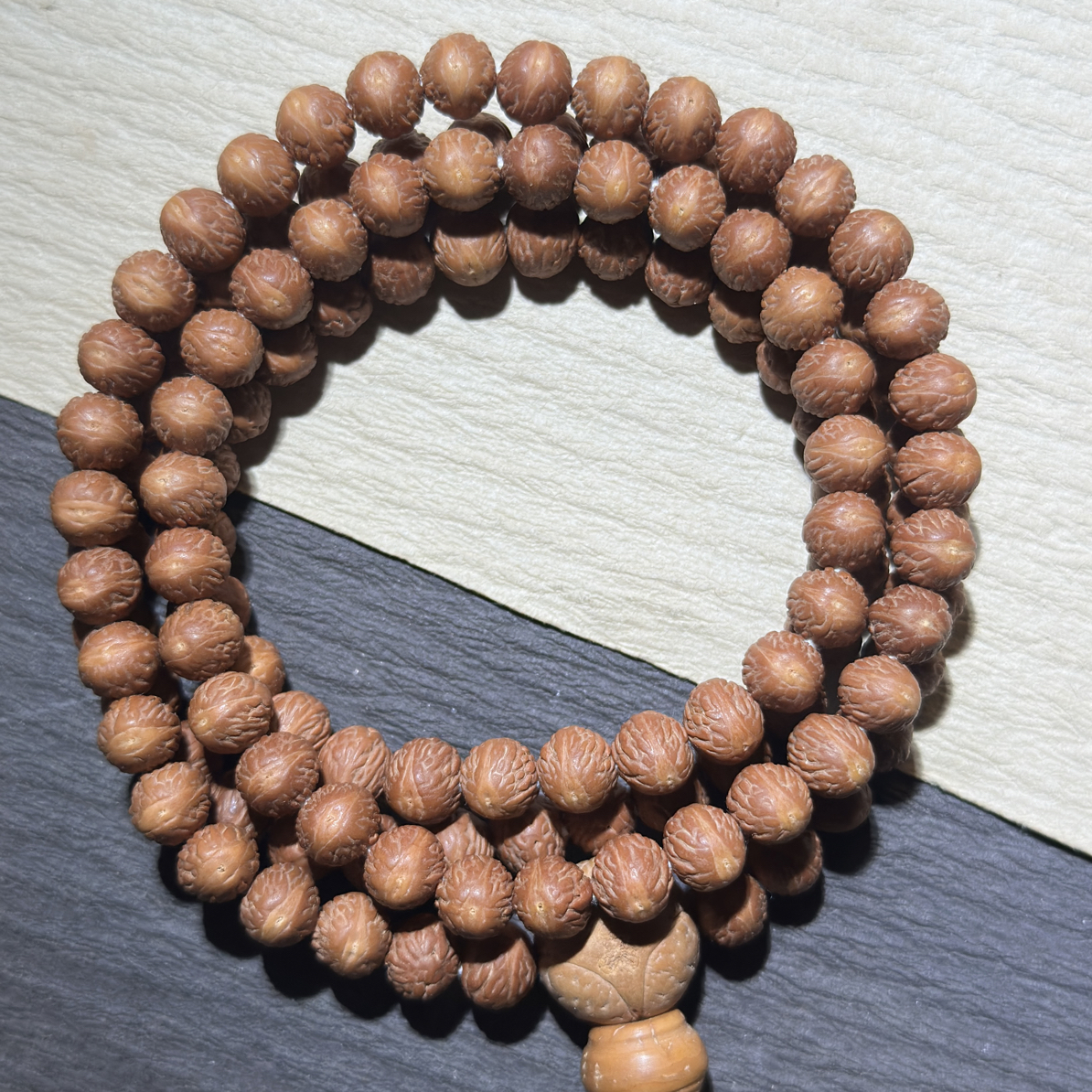 酸枣核凤眼【红魔】7mm微磨手工精抛单仓红皮润透料实物玉华牛津红