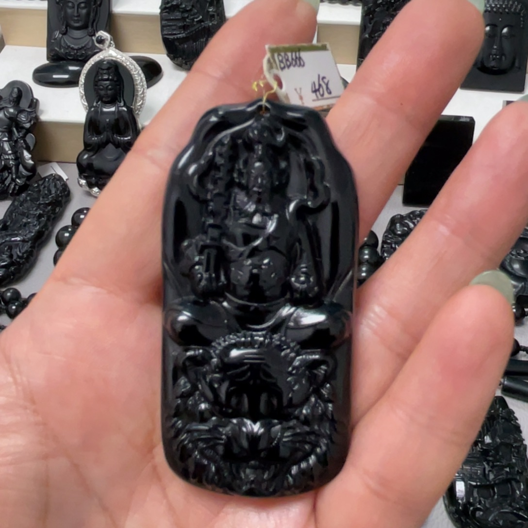 需***吗蛇纹石玉未镶嵌吊坠