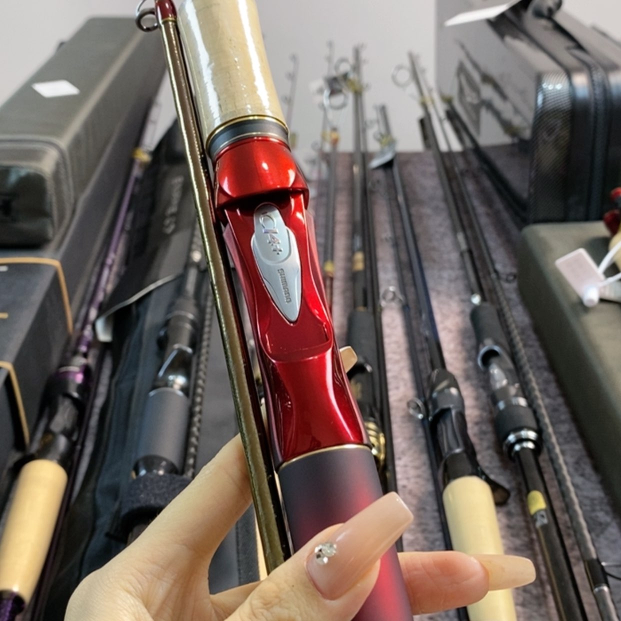 【闪购商品】2.4m碳素丰两节路亚杆