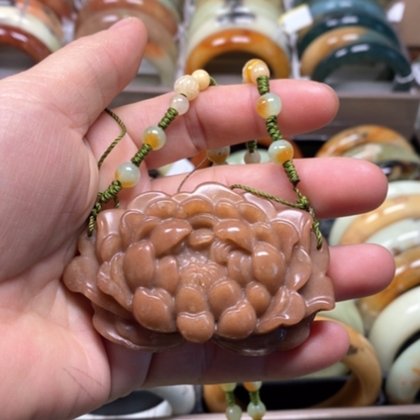 【闪购商品】蛇纹石玉未镶嵌手镯