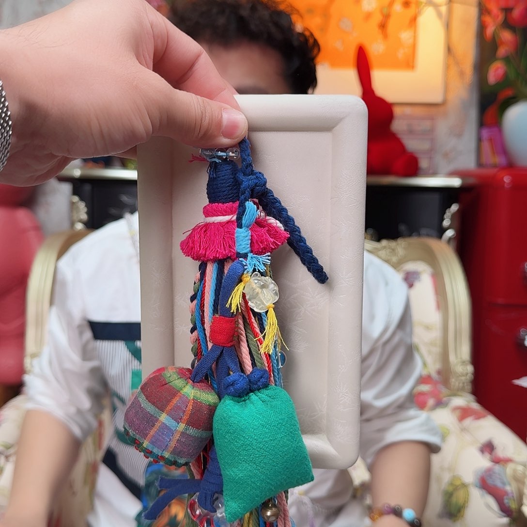 水晶车挂未镶嵌手串