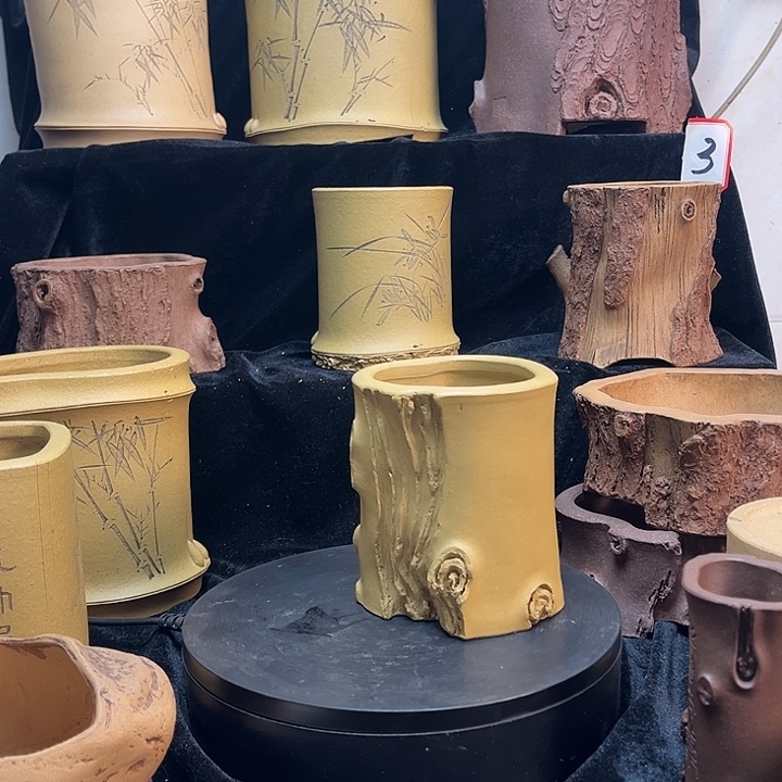 泥塑全手工制作笔筒