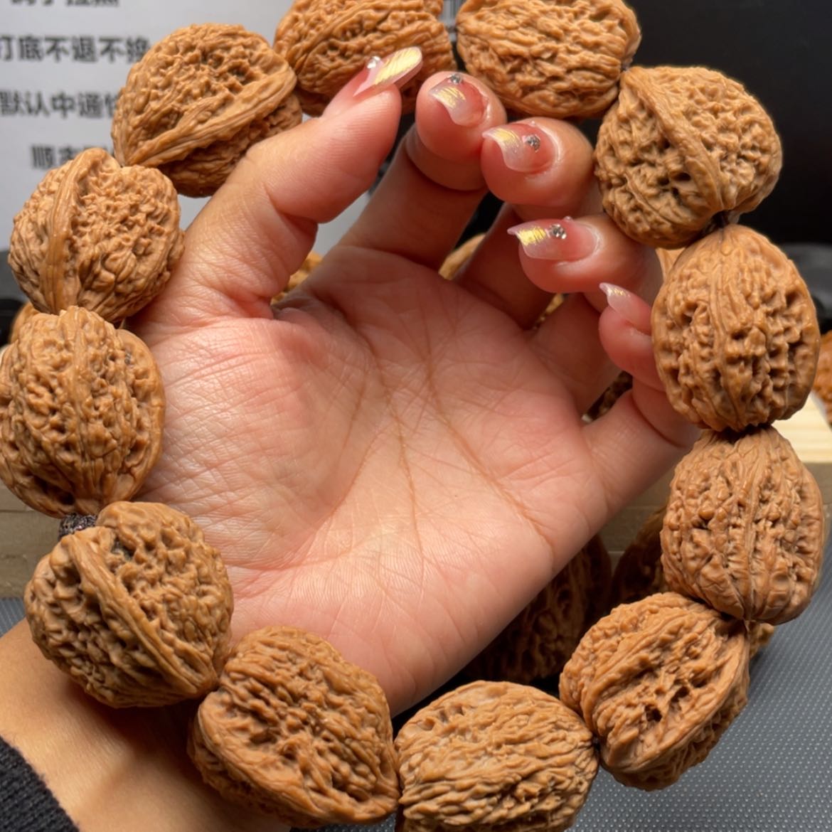 【闪购商品】文玩核桃吊坠脾****粉41号高炮手持