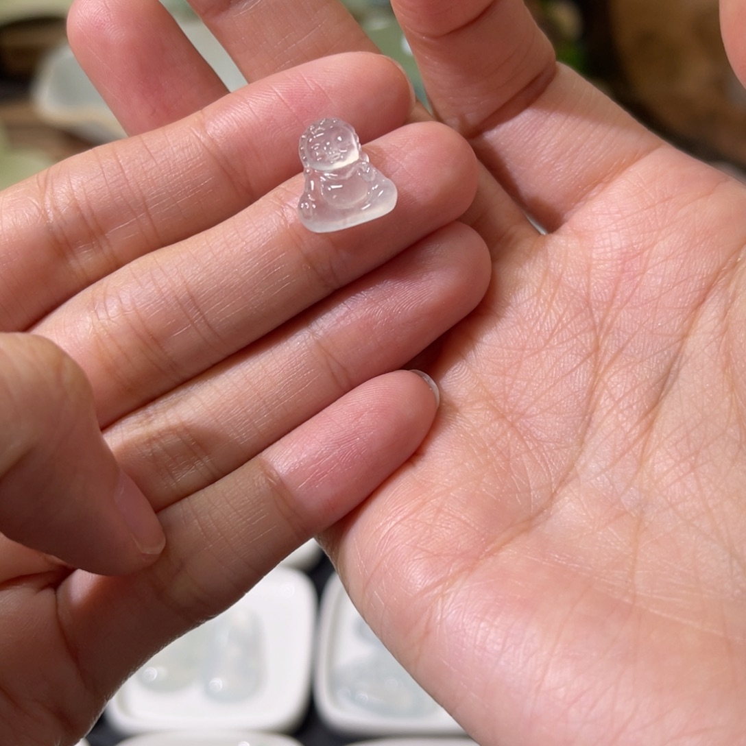 定制翡翠未镶嵌宝宝佛