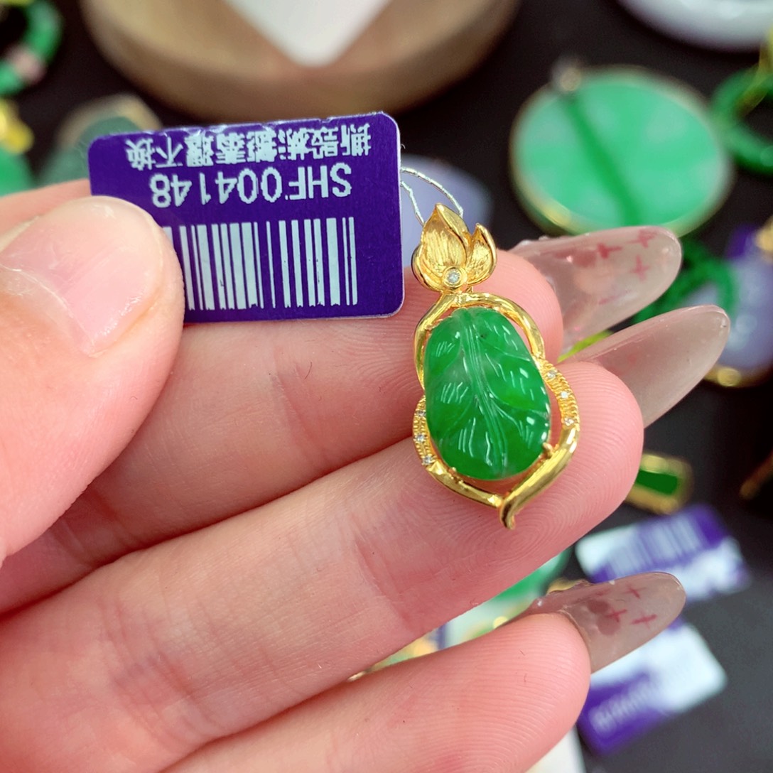 翡翠18K金镶嵌吊坠(不含链)