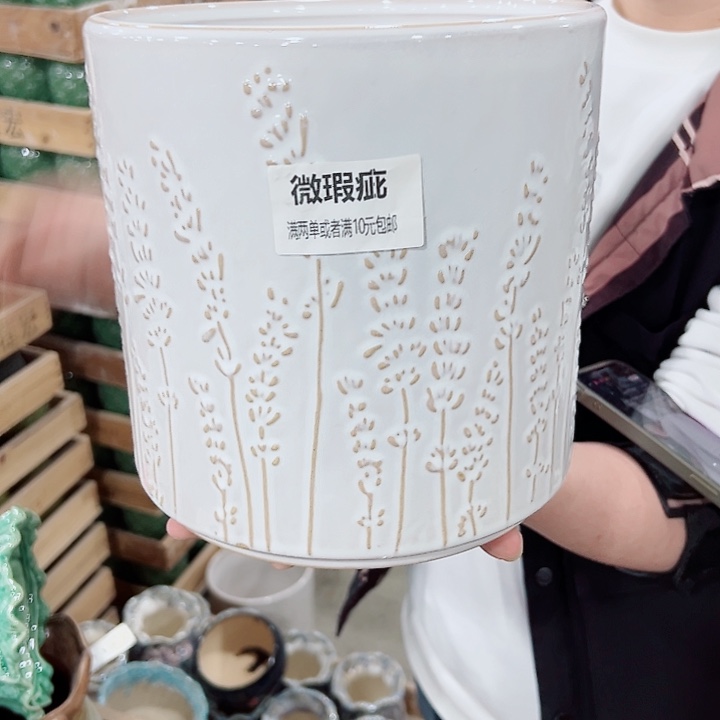 微瑕疵.介意勿拍，陶瓷花盆