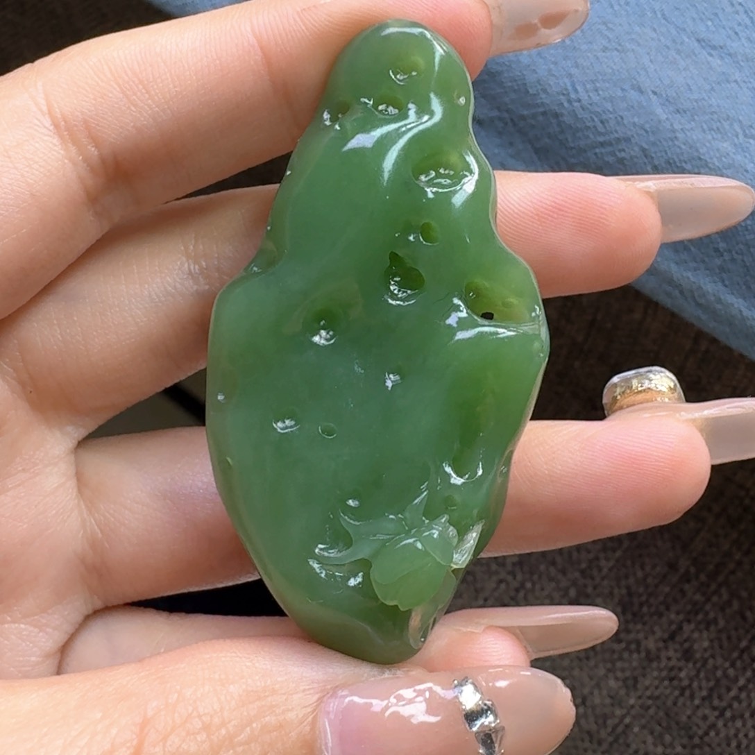 和田玉未镶嵌耳饰碧玉果绿太湖石