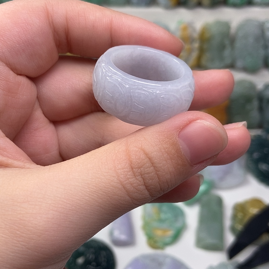 翡翠未镶嵌吊坠(赠链)20.3内径