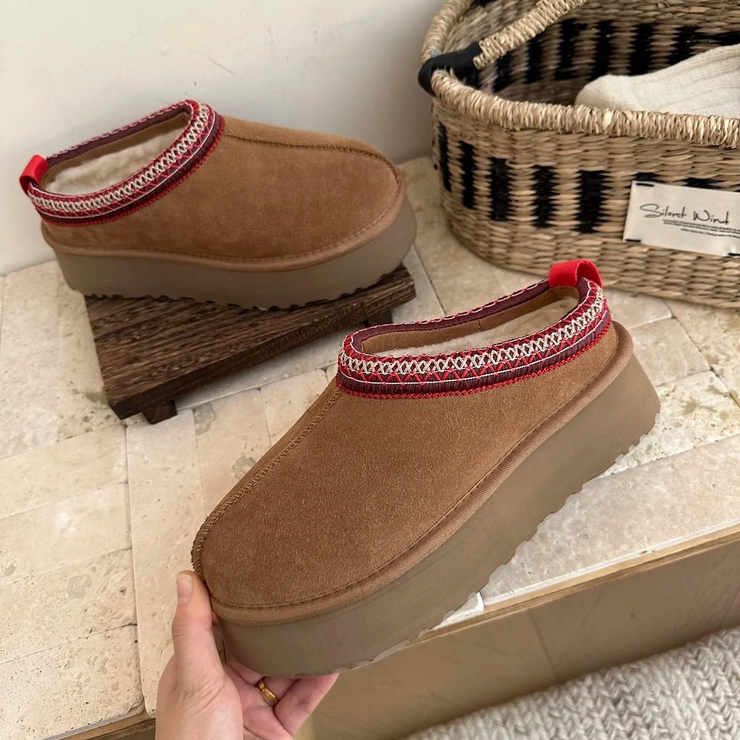 【民族风 底高3CM】桑坡雪地靴舒适保暖防滑羊皮毛一体冬季时尚百搭