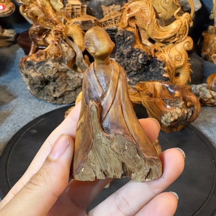 崖柏摆件手把件等