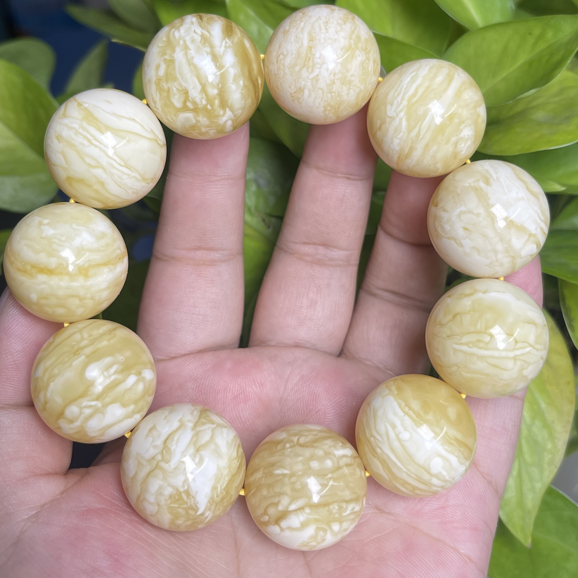 23蜜蜡虎皮纹圆珠手串