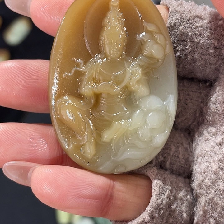 和田玉（糖玉）未镶嵌颈饰