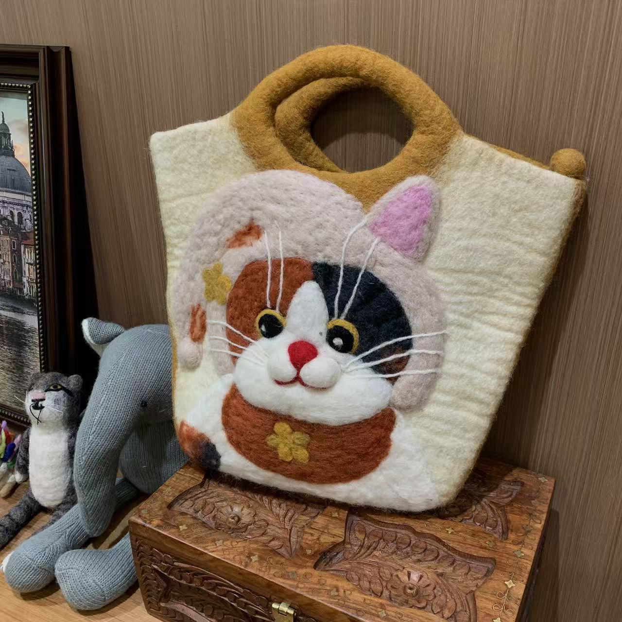 Chouduoduo·秋冬手工羊毡卡通文艺拉链包包时尚毛绒包