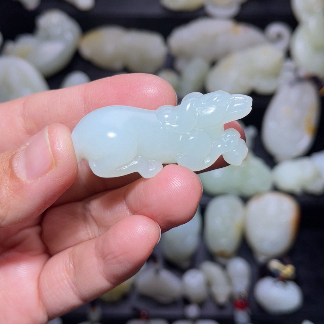 和田玉颈饰未镶嵌趁*