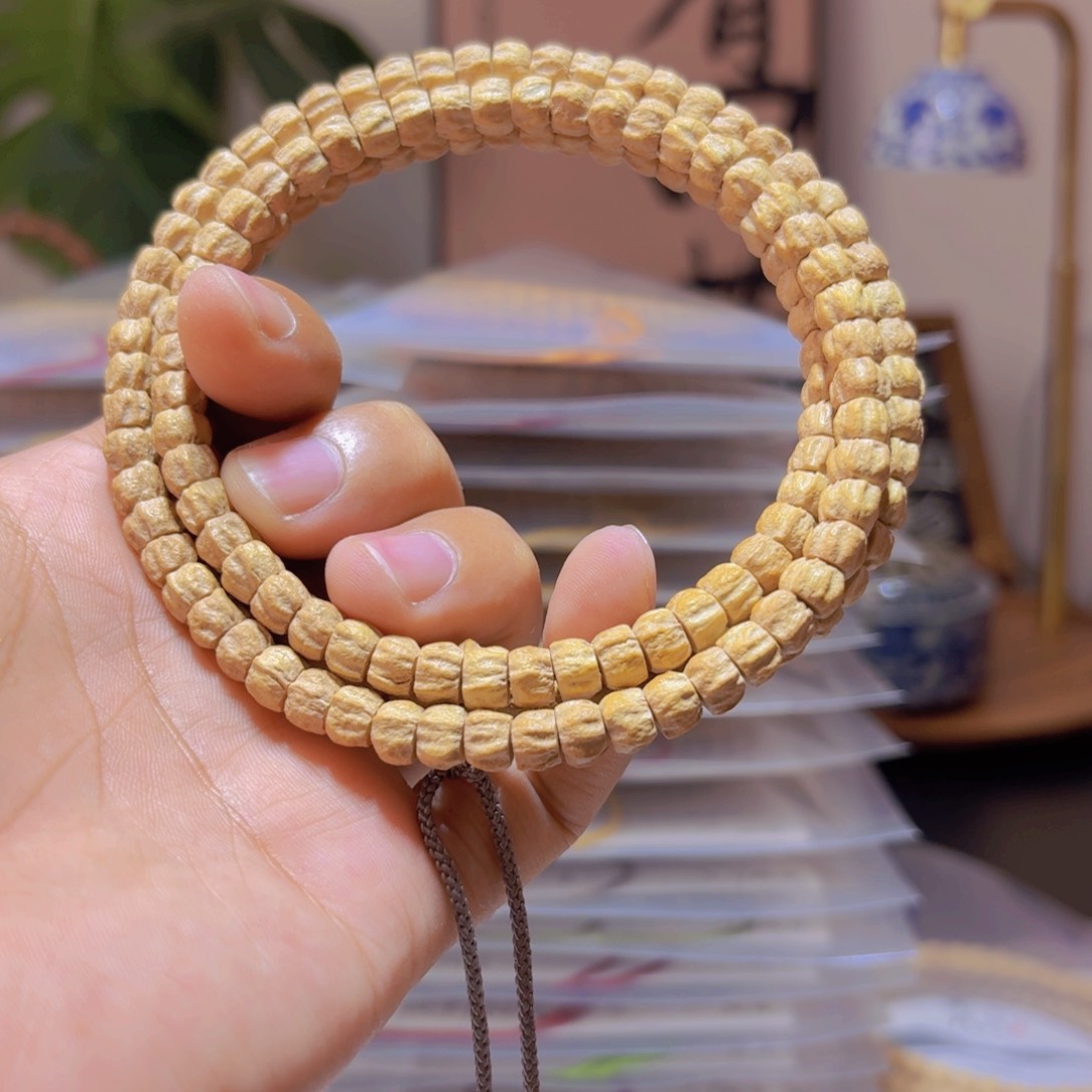 柏香籽/百香籽吊坠微*